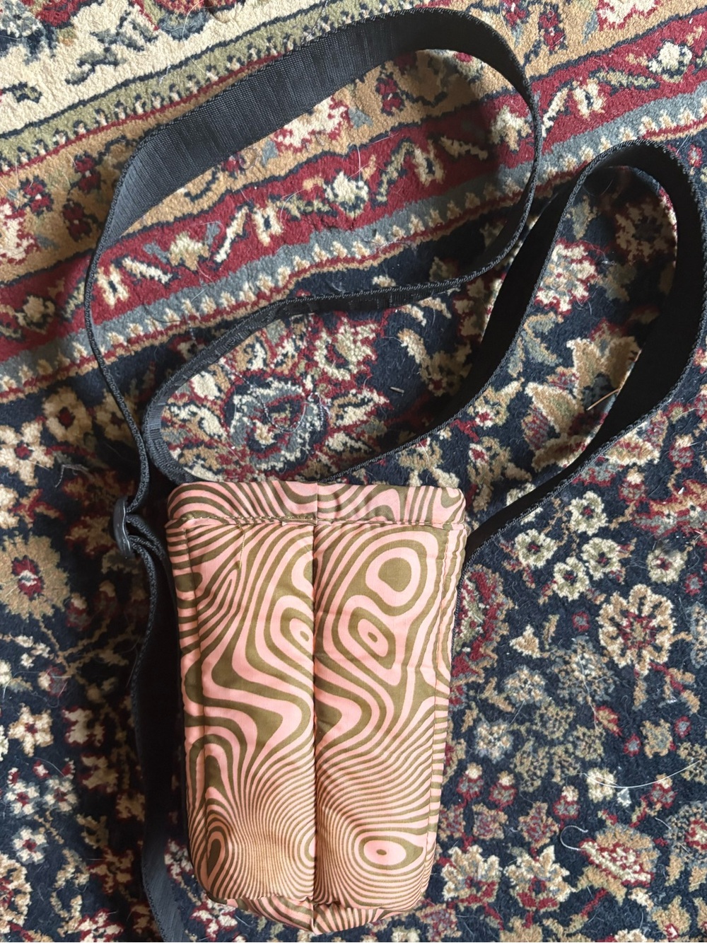 Baggu puffy water bottle sling